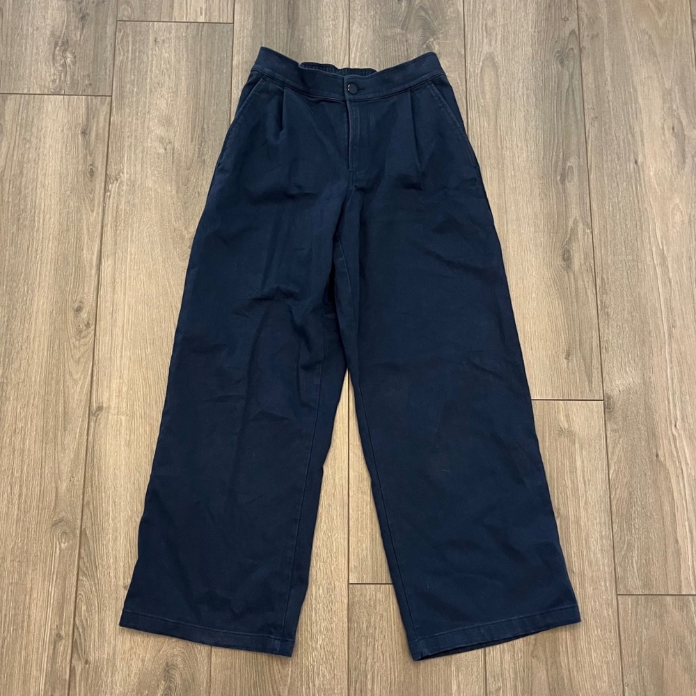 Alo Yoga Women Navy Blue Pleated Wide Leg Trousers Elastic Back Waistband